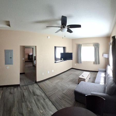 Island Suites Lake Havasu City Bagian luar foto