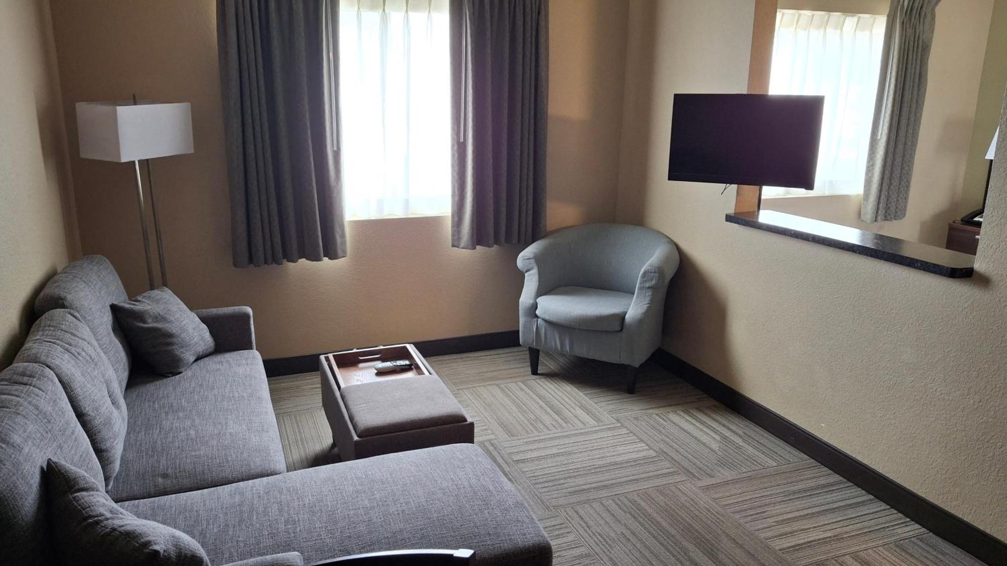 Island Suites Lake Havasu City Bagian luar foto