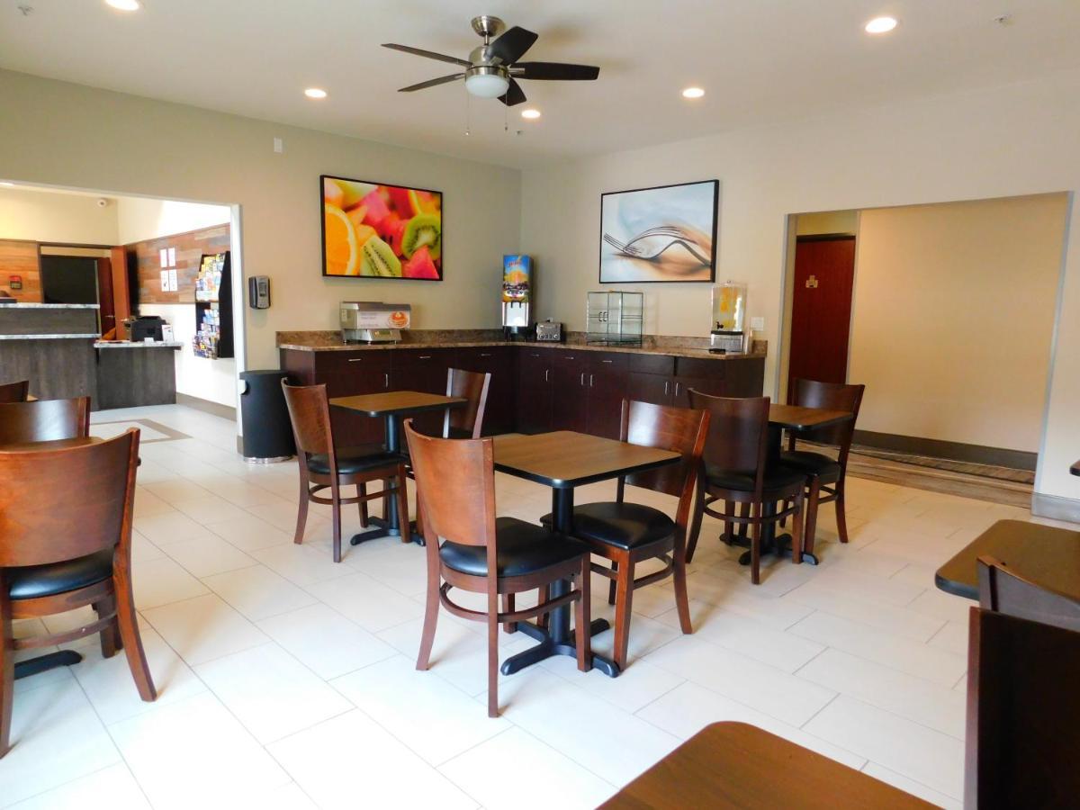 Island Suites Lake Havasu City Bagian luar foto